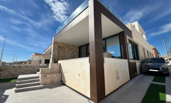 Herverkoop - 3. Halfvrijstaand huis - La Mata - Costa Blanca Zuid