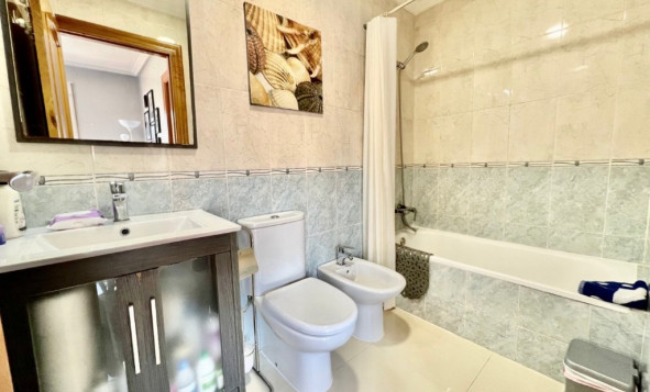 Herverkoop - 1. Appartement / flat - Torrevieja - Costa Blanca Zuid