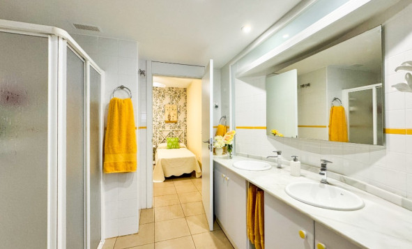 Herverkoop - 1. Appartement / flat - Playa Flamenca - Costa Blanca Zuid