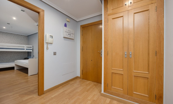 Herverkoop - 1. Appartement / flat - Torrevieja - Costa Blanca Zuid