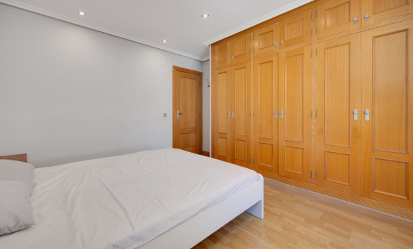 Herverkoop - 1. Appartement / flat - Torrevieja - Costa Blanca Zuid