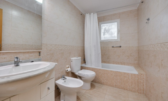 Herverkoop - 1. Appartement / flat - Torrevieja - Costa Blanca Zuid