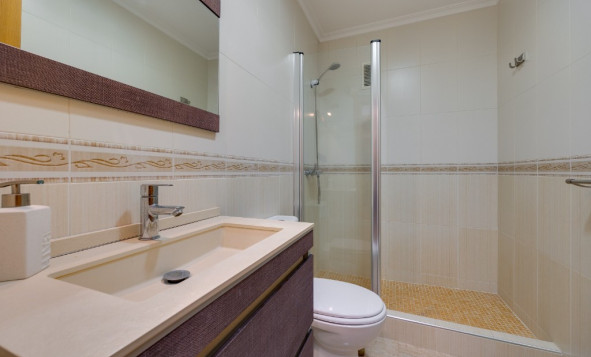 Herverkoop - 1. Appartement / flat - Torrevieja - Costa Blanca Zuid