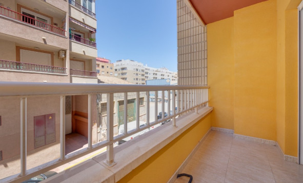 Herverkoop - 1. Appartement / flat - Torrevieja - Costa Blanca Zuid