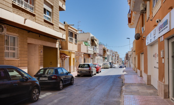 Herverkoop - 1. Appartement / flat - Torrevieja - Costa Blanca Zuid