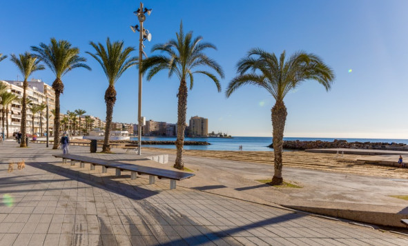 Herverkoop - 1. Appartement / flat - Torrevieja - Costa Blanca Zuid