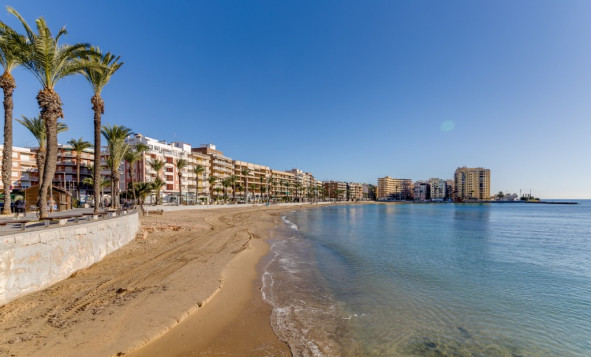 Herverkoop - 1. Appartement / flat - Torrevieja - Costa Blanca Zuid