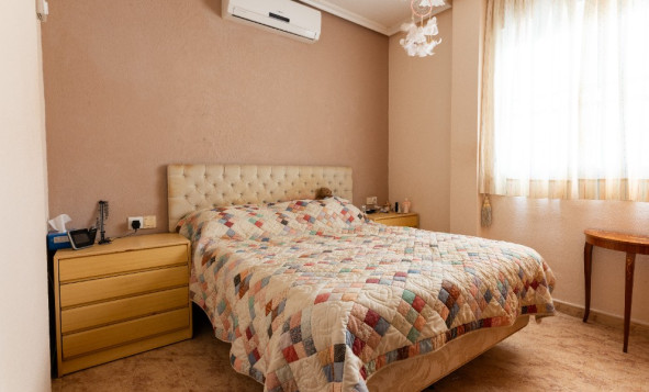 Herverkoop - 3. Halfvrijstaand huis - Los Altos - Costa Blanca Zuid