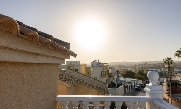 Herverkoop - 3. Halfvrijstaand huis - Los Altos - Costa Blanca Zuid