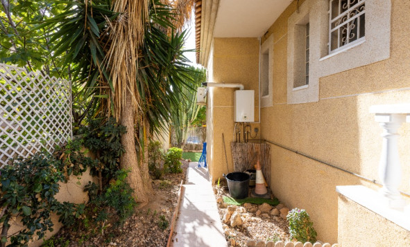 Herverkoop - 3. Halfvrijstaand huis - Los Altos - Costa Blanca Zuid