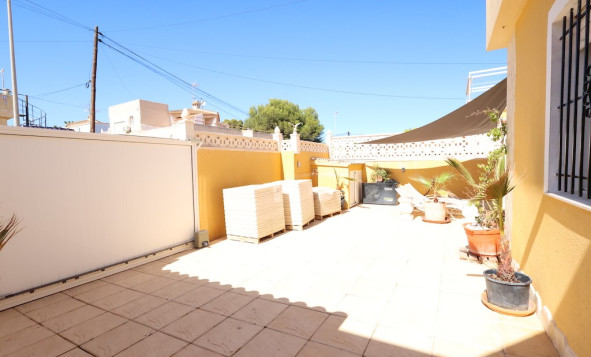 Herverkoop - 3. Halfvrijstaand huis - Cabo Roig - Costa Blanca Zuid