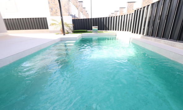 Herverkoop - 3. Halfvrijstaand huis - Los Alcazares - Costa Calida