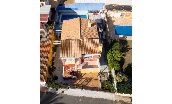 Herverkoop - 3. Halfvrijstaand huis - Punta Prima - Costa Blanca Zuid