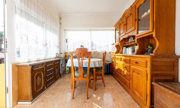 Herverkoop - 3. Halfvrijstaand huis - Punta Prima - Costa Blanca Zuid