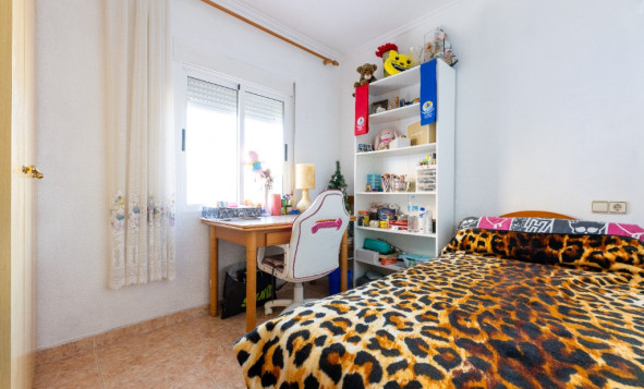 Herverkoop - 3. Halfvrijstaand huis - Punta Prima - Costa Blanca Zuid