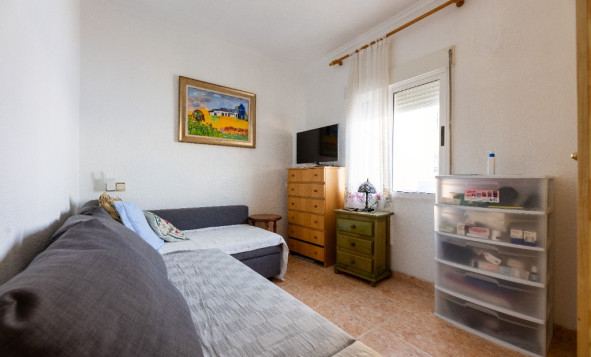 Herverkoop - 3. Halfvrijstaand huis - Punta Prima - Costa Blanca Zuid