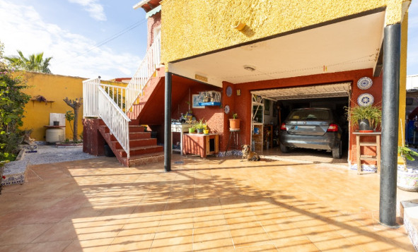 Herverkoop - 3. Halfvrijstaand huis - Punta Prima - Costa Blanca Zuid