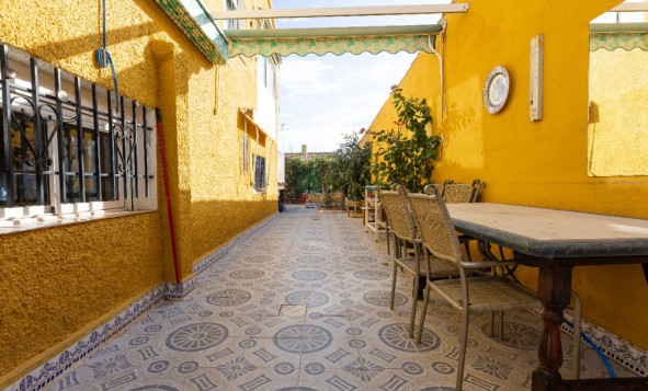 Herverkoop - 3. Halfvrijstaand huis - Punta Prima - Costa Blanca Zuid