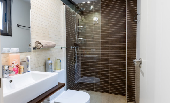 Herverkoop - 2. Town house / tussenwoning - Punta Prima - Costa Blanca Zuid