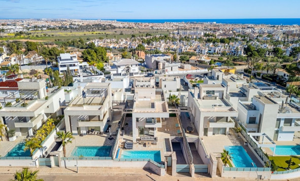 Herverkoop - 3. Halfvrijstaand huis - Orihuela Costa - Costa Blanca Zuid