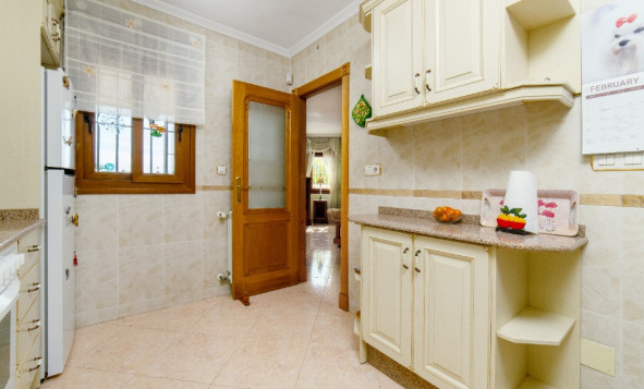 Herverkoop - 3. Halfvrijstaand huis - Los Altos - Costa Blanca Zuid