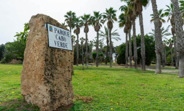 Herverkoop - 3. Halfvrijstaand huis - Los Altos - Costa Blanca Zuid