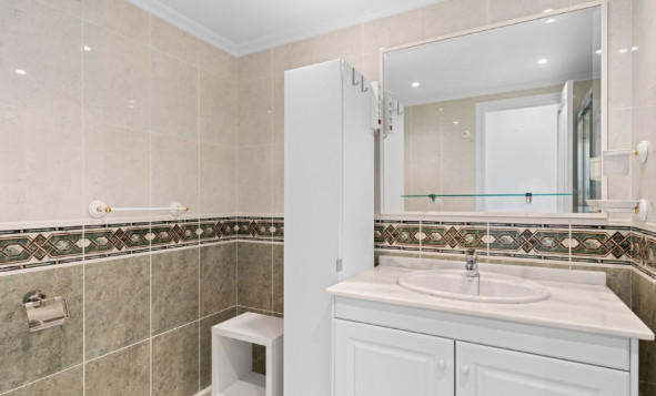 Herverkoop - 1. Appartement / flat - Dehesa de Campoamor - Costa Blanca Zuid