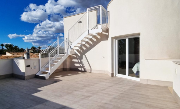 Herverkoop - 3. Halfvrijstaand huis - Playa Flamenca - Costa Blanca Zuid