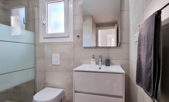 Herverkoop - 3. Halfvrijstaand huis - Playa Flamenca - Costa Blanca Zuid