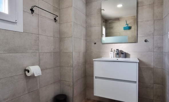 Herverkoop - 3. Halfvrijstaand huis - Playa Flamenca - Costa Blanca Zuid