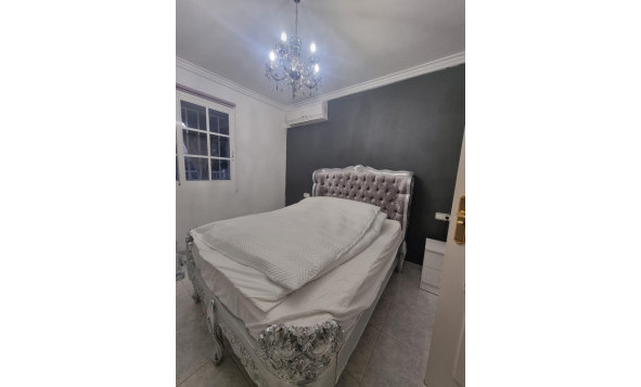 Herverkoop - 1. Appartement / flat - Torrevieja - Costa Blanca Zuid