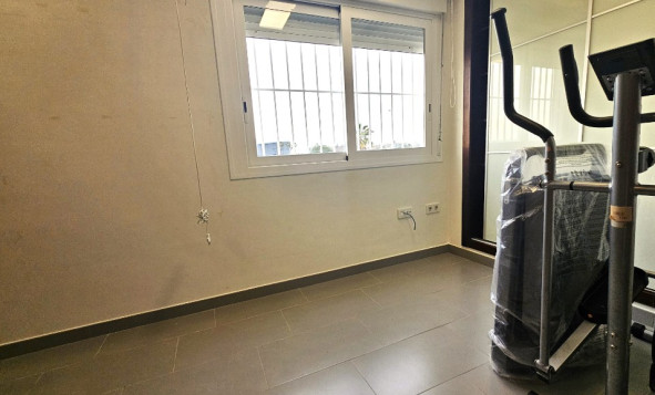 Herverkoop - 2. Town house / tussenwoning - Torrevieja - Costa Blanca Zuid