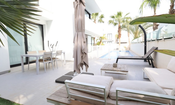 Herverkoop - 3. Halfvrijstaand huis - Ciudad Quesada - Costa Blanca Zuid