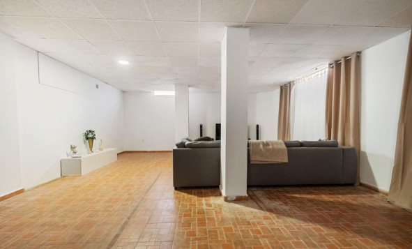 Herverkoop - 3. Halfvrijstaand huis - Villamartin - Costa Blanca Zuid