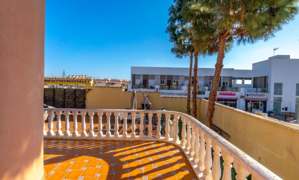 Herverkoop - 3. Halfvrijstaand huis - Villamartin - Costa Blanca Zuid