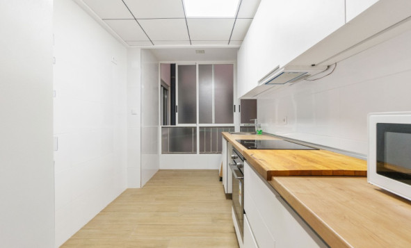 Resale - 1. Apartment / flat - Torrevieja - Costa Blanca South