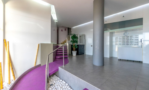 Resale - 1. Apartment / flat - Torrevieja - Costa Blanca South