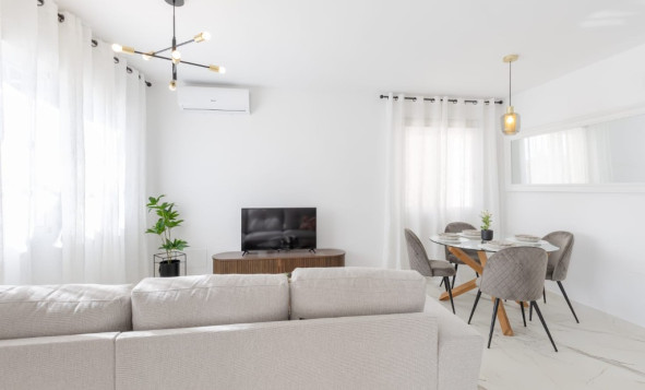 Herverkoop - 3. Halfvrijstaand huis - Orihuela Costa - Costa Blanca Zuid