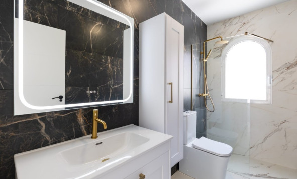 Herverkoop - 3. Halfvrijstaand huis - Orihuela Costa - Costa Blanca Zuid