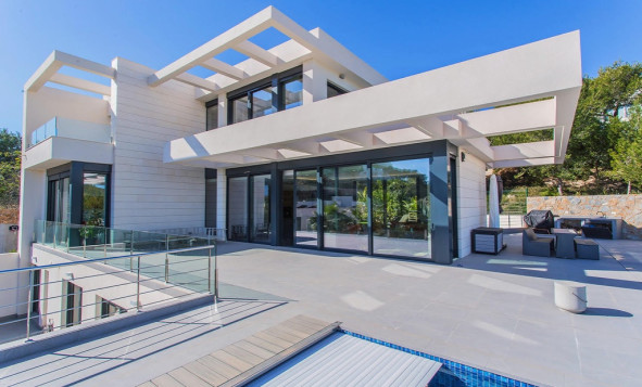 Herverkoop - 3. Halfvrijstaand huis - Las Colinas Golf and Country Club - Costa Blanca Zuid