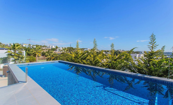 Herverkoop - 3. Halfvrijstaand huis - Las Colinas Golf and Country Club - Costa Blanca Zuid