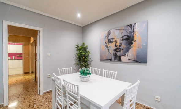 Herverkoop - 1. Appartement / flat - Torrevieja - Costa Blanca Zuid