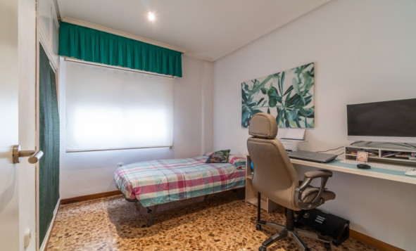Herverkoop - 1. Appartement / flat - Torrevieja - Costa Blanca Zuid
