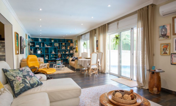 Herverkoop - 3. Halfvrijstaand huis - Algorfa - Costa Blanca Zuid