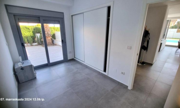 Herverkoop - 3. Halfvrijstaand huis - Los Balcones - Costa Blanca Zuid