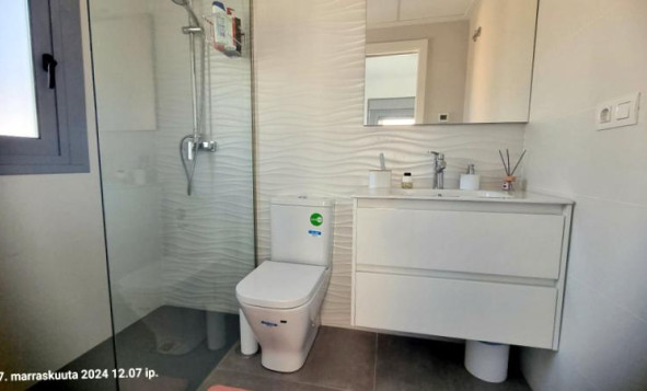 Herverkoop - 3. Halfvrijstaand huis - Los Balcones - Costa Blanca Zuid