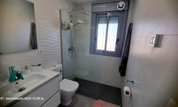 Herverkoop - 3. Halfvrijstaand huis - Los Balcones - Costa Blanca Zuid