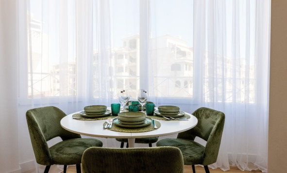 Herverkoop - 1. Appartement / flat - Torrevieja - Costa Blanca Zuid