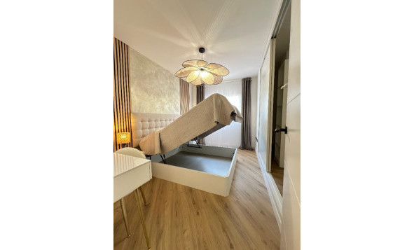 Herverkoop - 1. Appartement / flat - Torrevieja - Costa Blanca Zuid