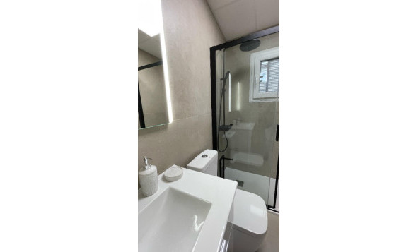 Herverkoop - 1. Appartement / flat - Torrevieja - Costa Blanca Zuid